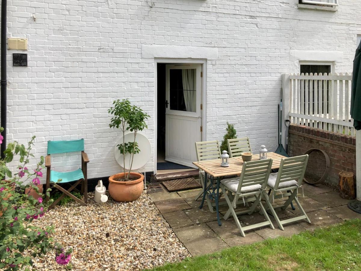 Waterside, Elmham Watermill, Norfolk Апартаменты *